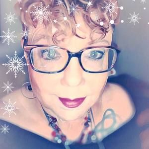 Meet your Posher, Cathy